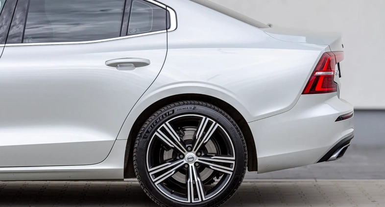 Volvo S60 cena 150000 przebieg: 91000, rok produkcji 2020 z Nowy Staw małe 301